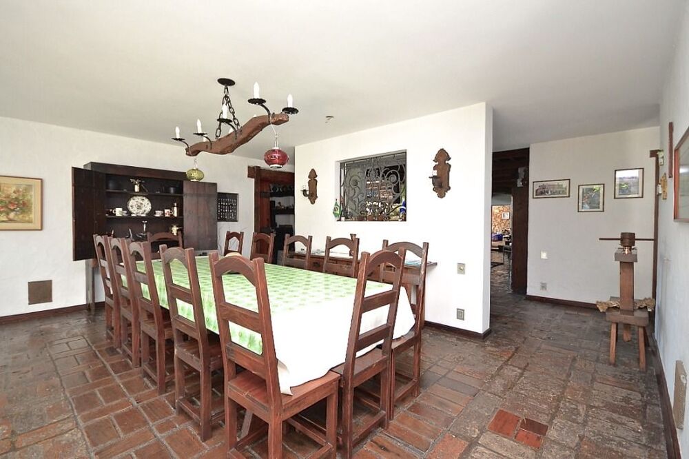 Casa de Condomínio à venda com 6 quartos, 859m² - Foto 2