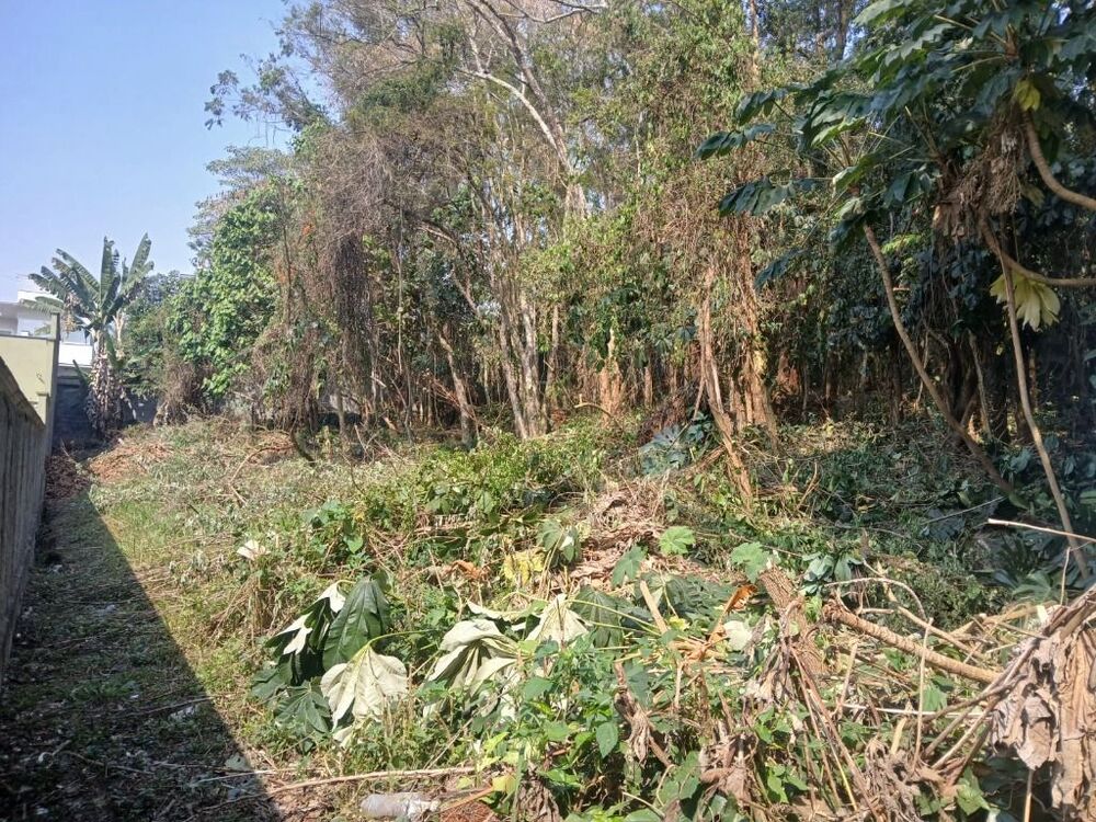 Loteamento e Condomínio, 2000 m² - Foto 1