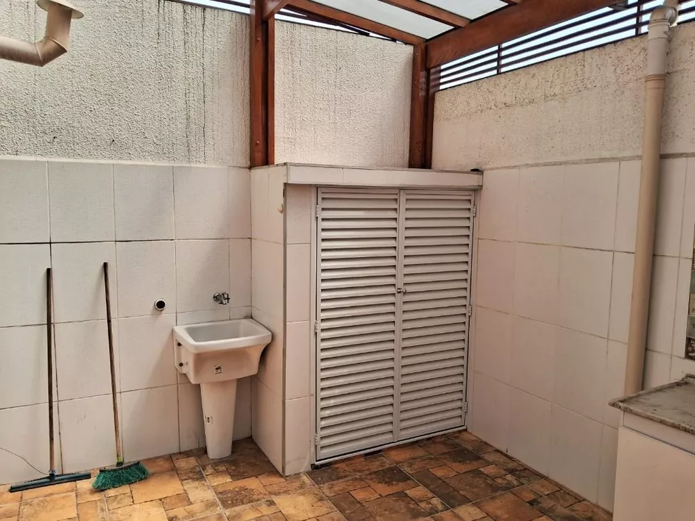 Casa de Condomínio à venda e aluguel com 2 quartos, 62m² - Foto 11