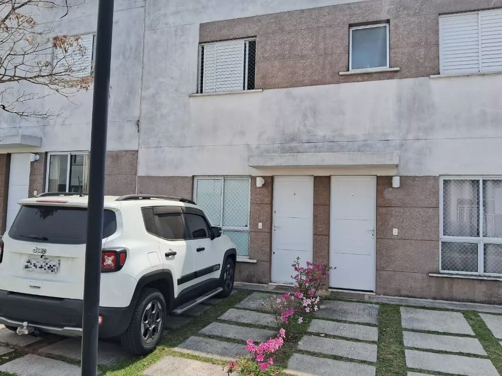 Casa de Condomínio à venda e aluguel com 2 quartos, 62m² - Foto 1