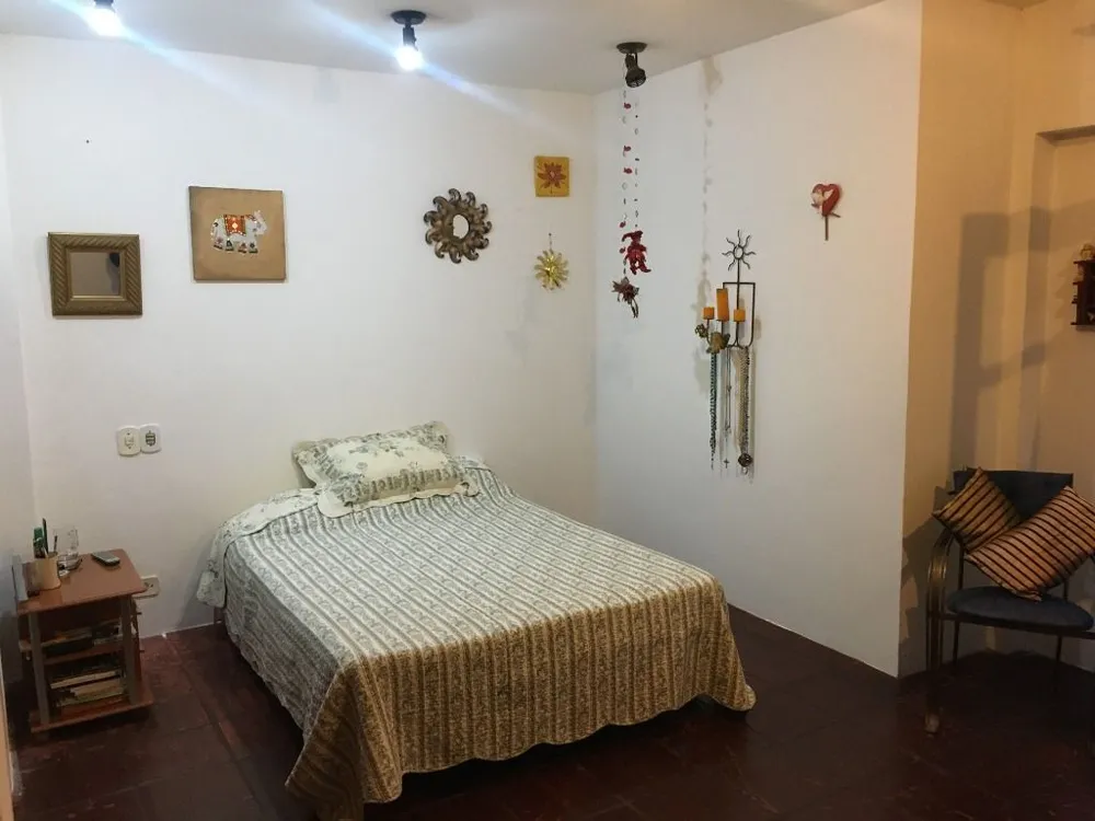 Casa, 10 quartos, 930 m² - Foto 2