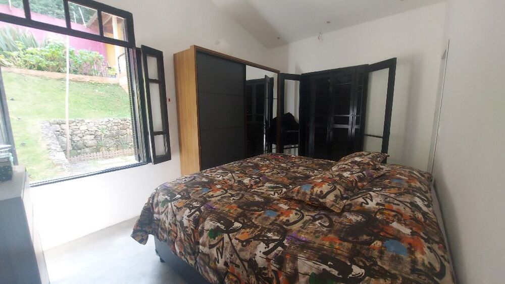 Casa de Condomínio à venda com 3 quartos, 200m² - Foto 5