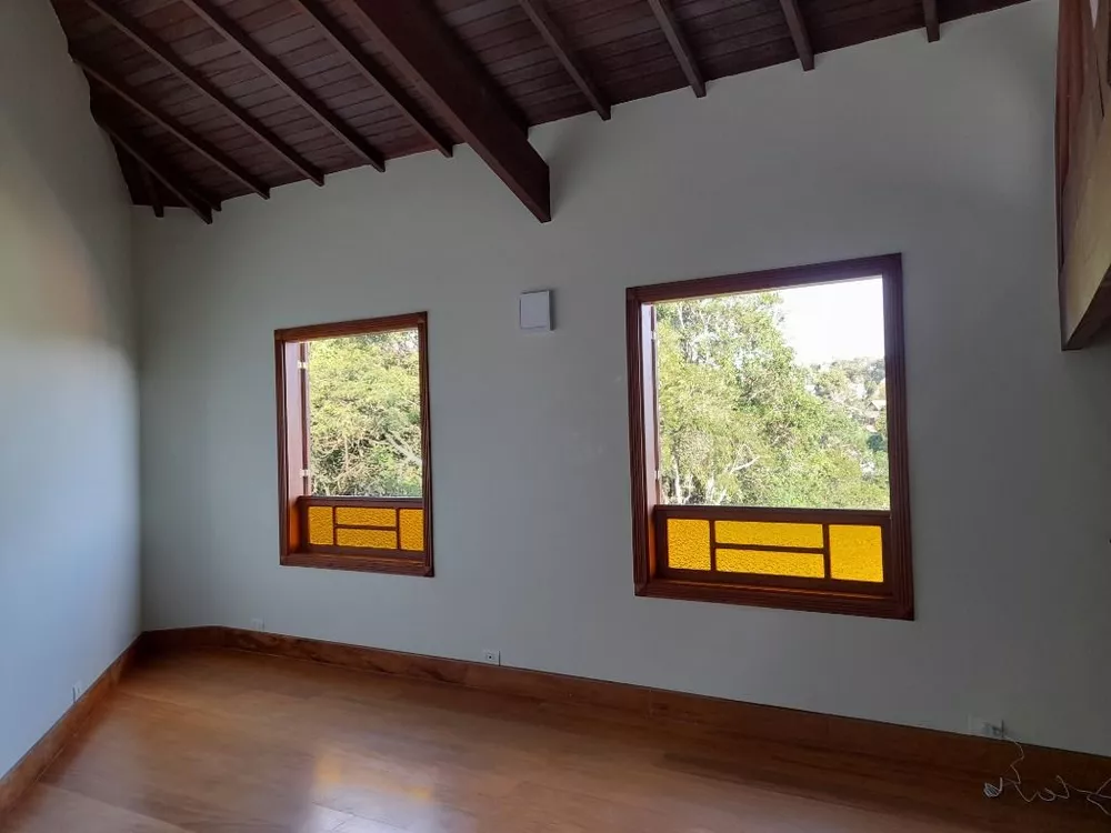 Casa de Condomínio à venda com 3 quartos, 361m² - Foto 13