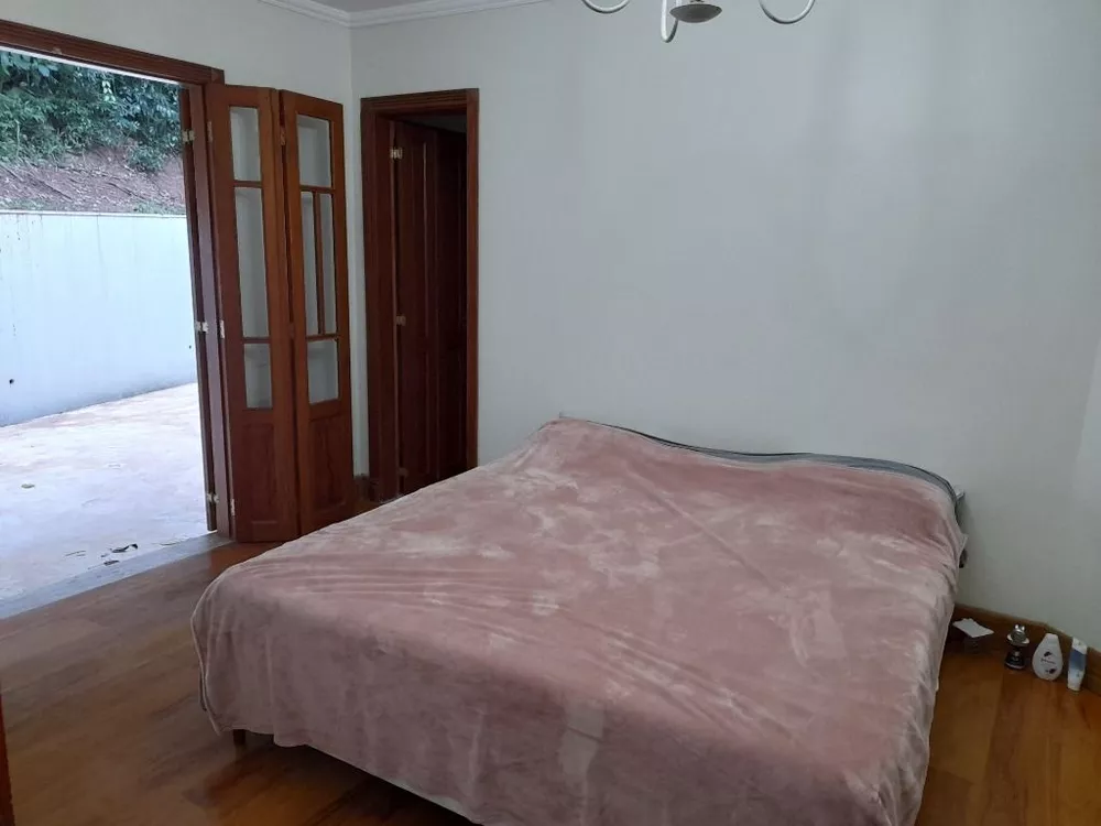 Casa de Condomínio à venda com 3 quartos, 361m² - Foto 14