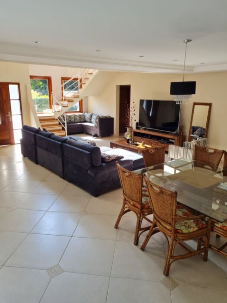 Casa de Condomínio à venda com 3 quartos, 500m² - Foto 5