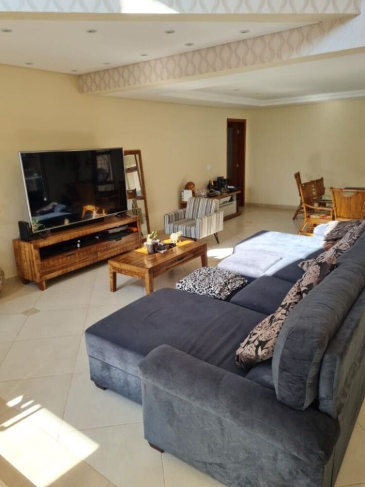 Casa de Condomínio à venda com 3 quartos, 500m² - Foto 3
