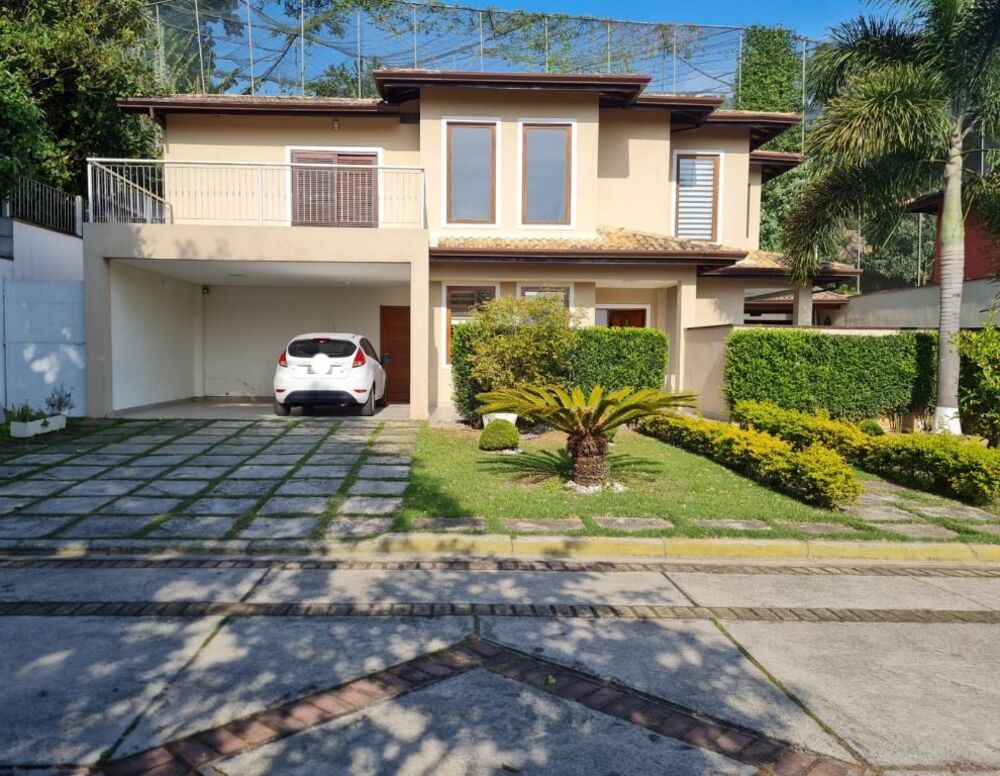 Casa de Condomínio à venda com 3 quartos, 500m² - Foto 1