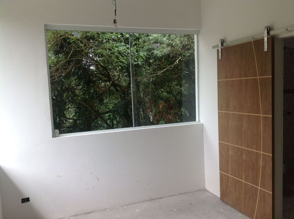 Casa de Condomínio à venda com 4 quartos, 335m² - Foto 8