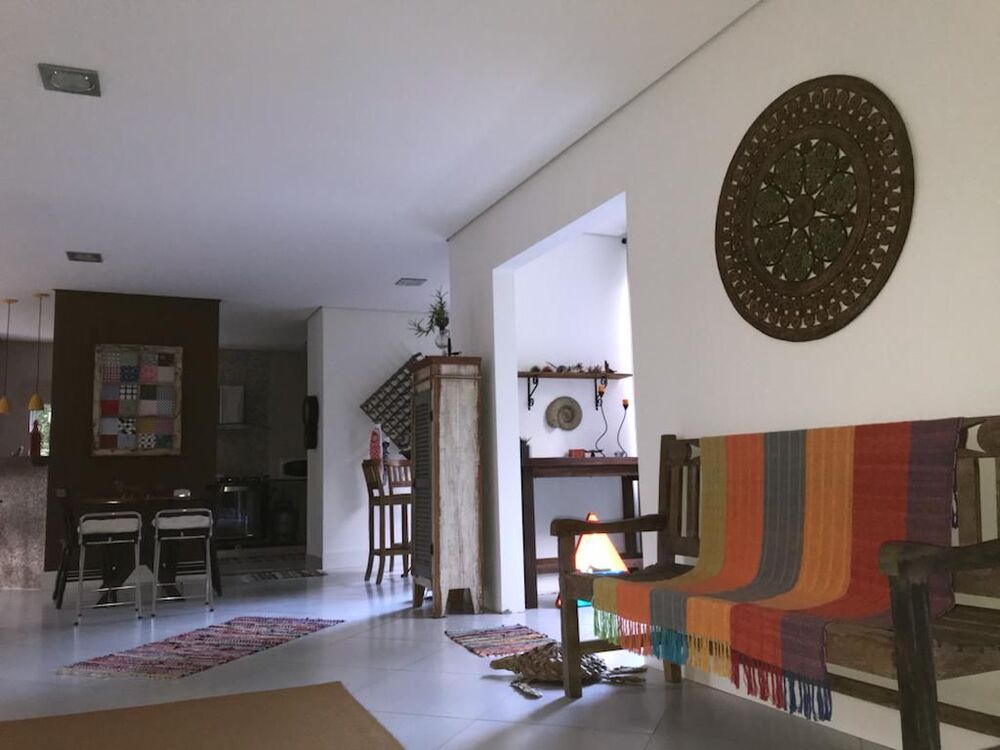 Casa de Condomínio à venda com 4 quartos, 335m² - Foto 4