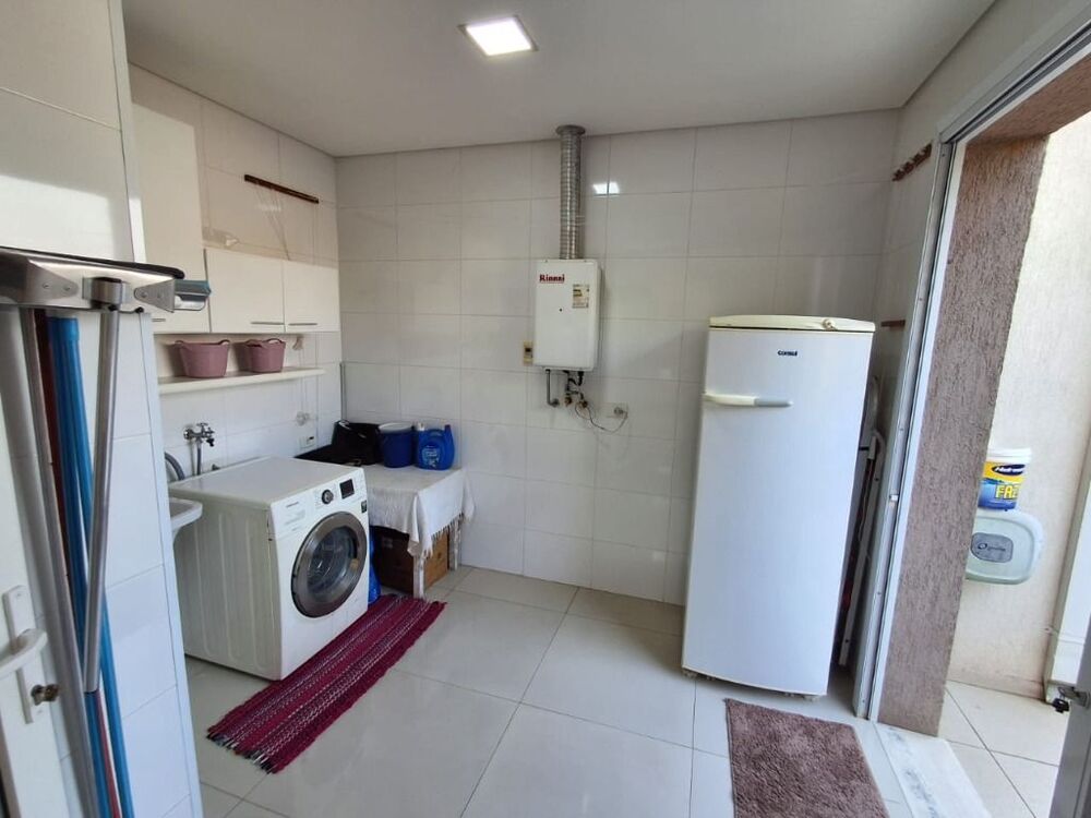 Casa de Condomínio à venda e aluguel com 4 quartos, 370m² - Foto 14