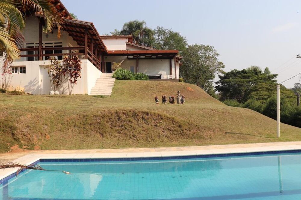 Casa de Condomínio à venda com 5 quartos, 450m² - Foto 3