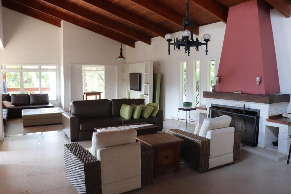 Casa de Condomínio à venda com 5 quartos, 450m² - Foto 4