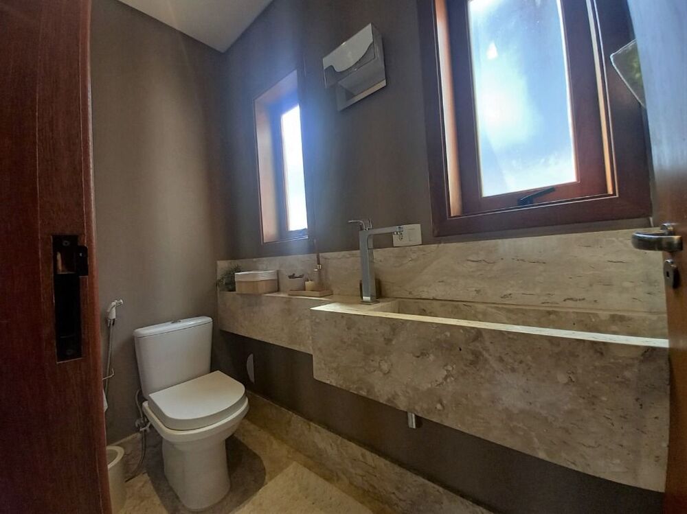 Casa de Condomínio à venda com 4 quartos, 354m² - Foto 4