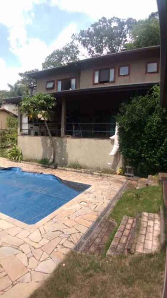 Casa de Condomínio à venda com 3 quartos, 180m² - Foto 2