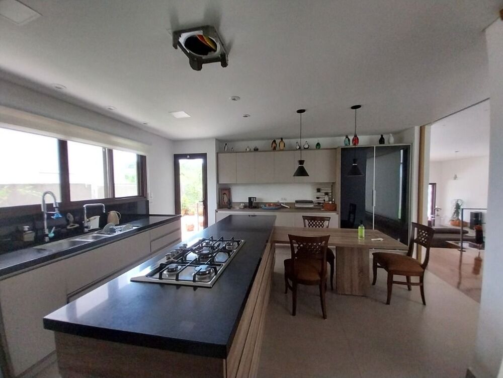 Casa de Condomínio à venda com 5 quartos, 450m² - Foto 5