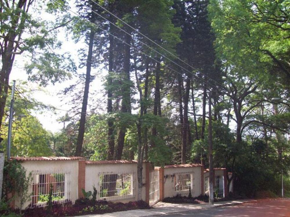 Casa à venda com 4 quartos, 580m² - Foto 4