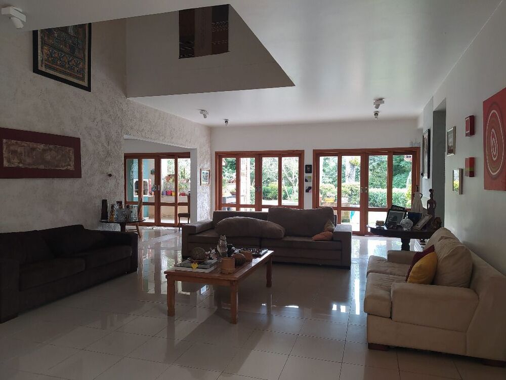 Casa de Condomínio à venda com 4 quartos, 425m² - Foto 3