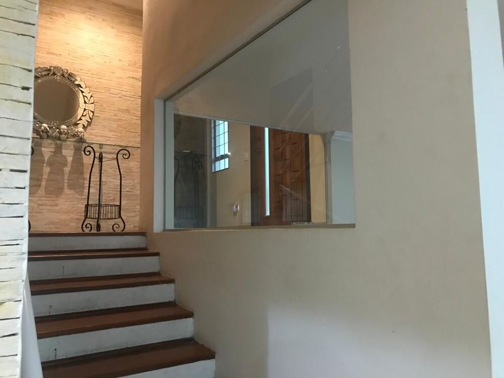 Casa de Condomínio à venda com 5 quartos, 391m² - Foto 2