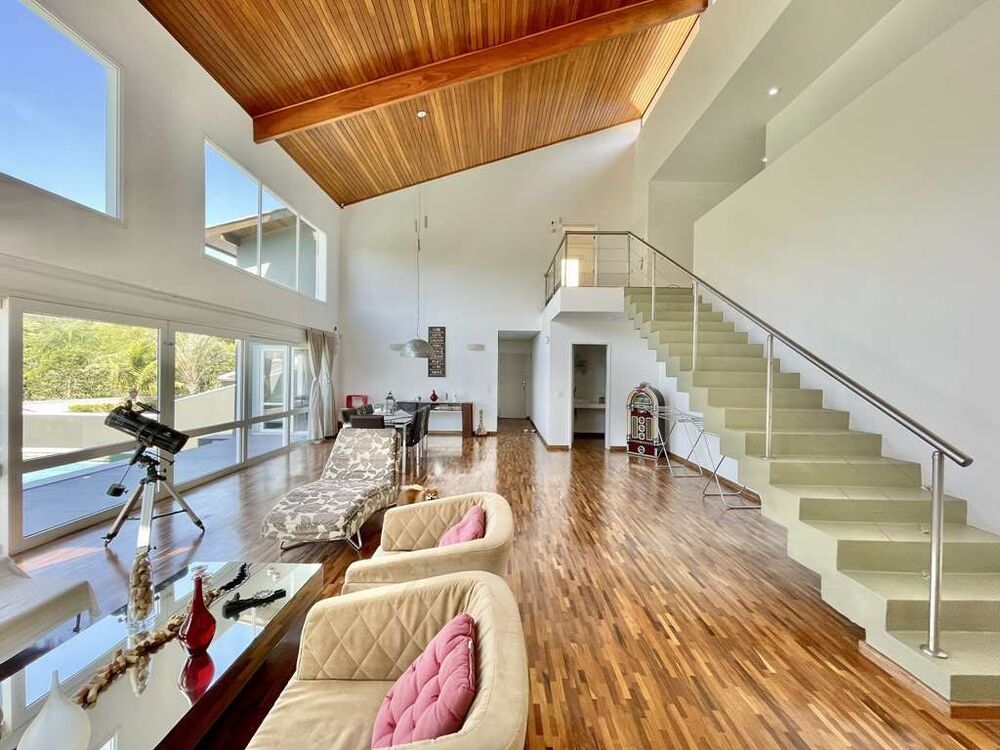 Casa de Condomínio à venda com 4 quartos, 556m² - Foto 4
