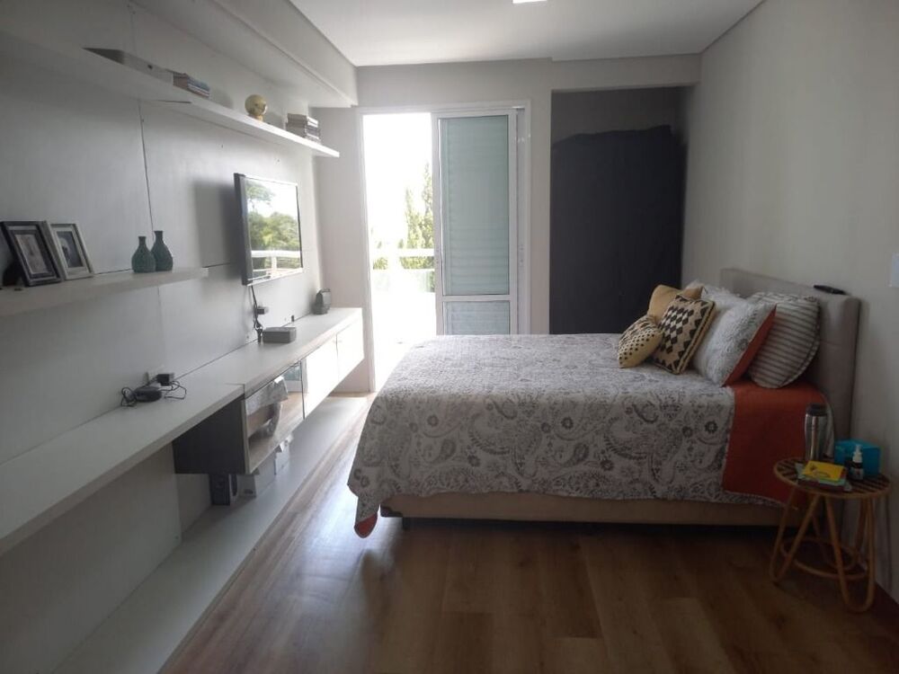 Casa de Condomínio à venda com 4 quartos, 255m² - Foto 5