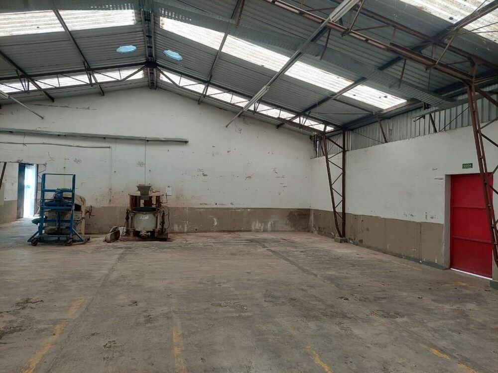 Depósito-Galpão, 2815 m² - Foto 2