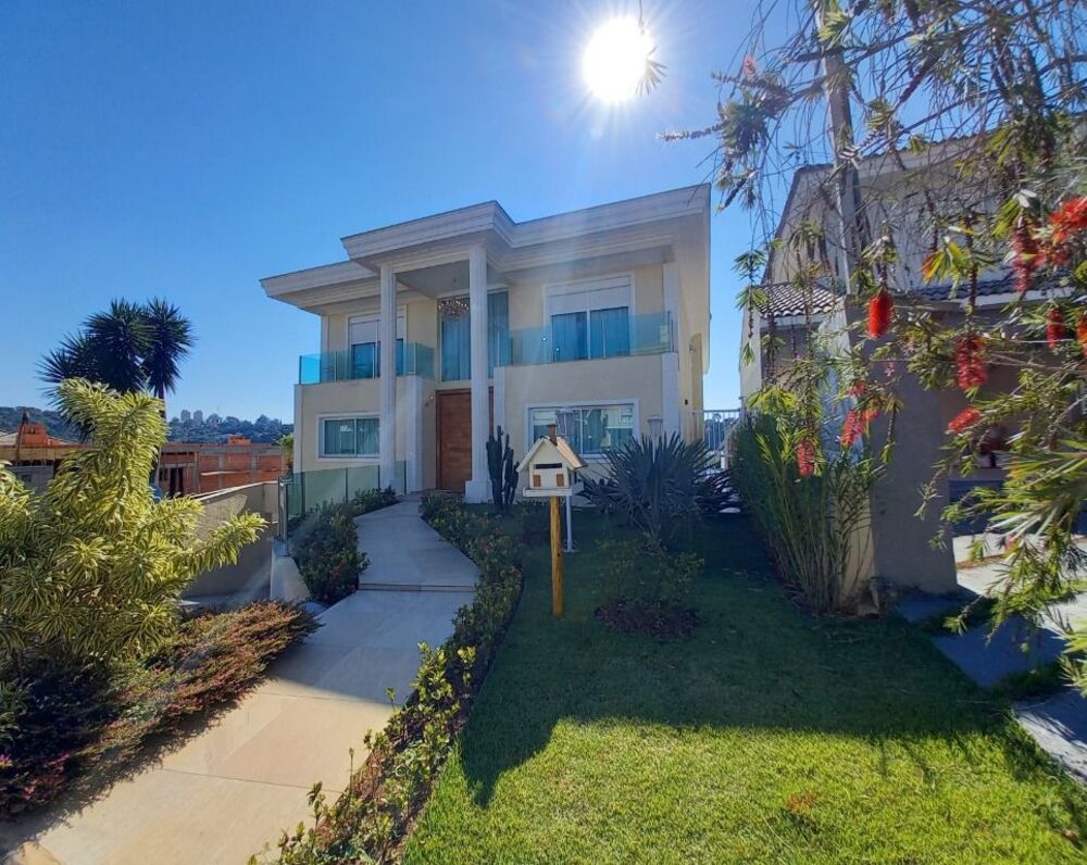 Casa de Condomínio à venda com 4 quartos, 730m² - Foto 1