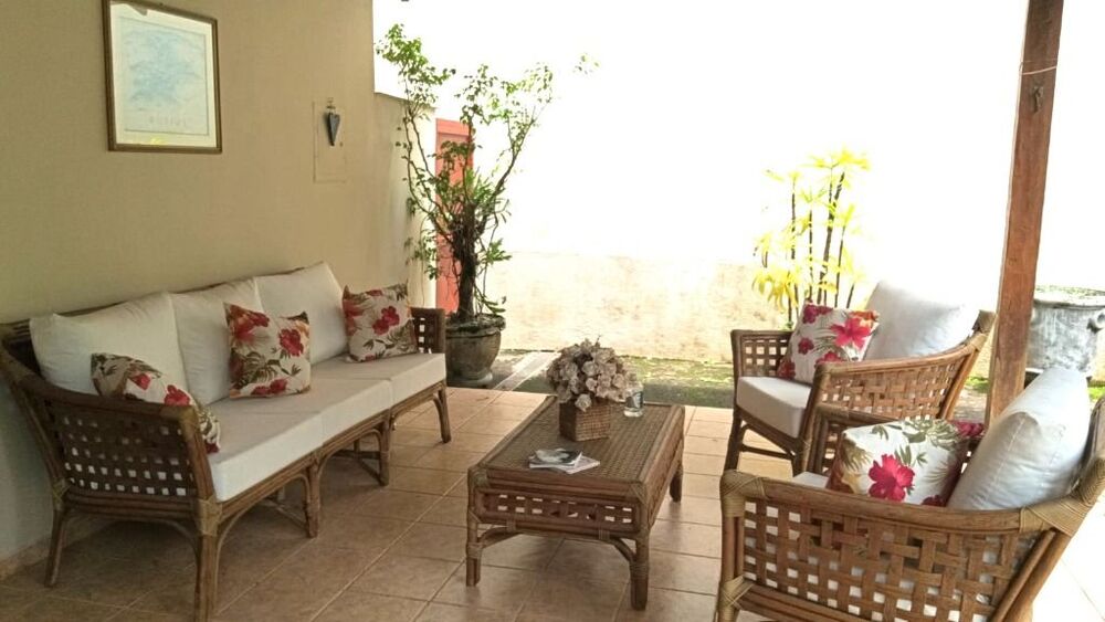 Casa de Condomínio à venda com 3 quartos, 315m² - Foto 2