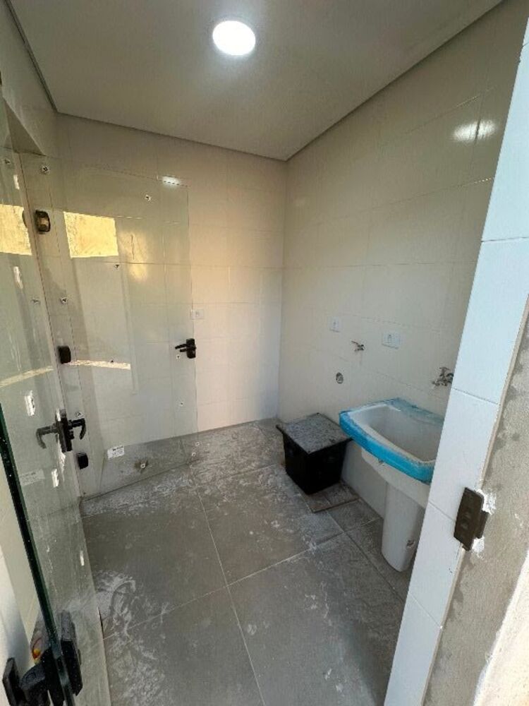 Casa de Condomínio à venda com 3 quartos, 180m² - Foto 3
