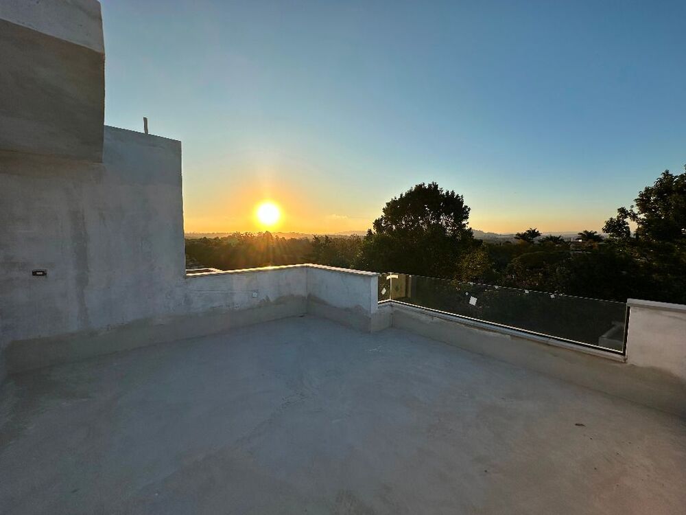 Casa de Condomínio à venda com 3 quartos, 180m² - Foto 4