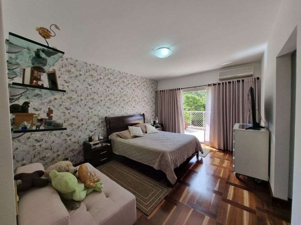 Casa de Condomínio à venda com 3 quartos, 530m² - Foto 3