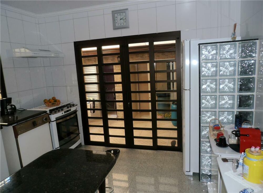 Casa, 3 quartos, 245 m² - Foto 9