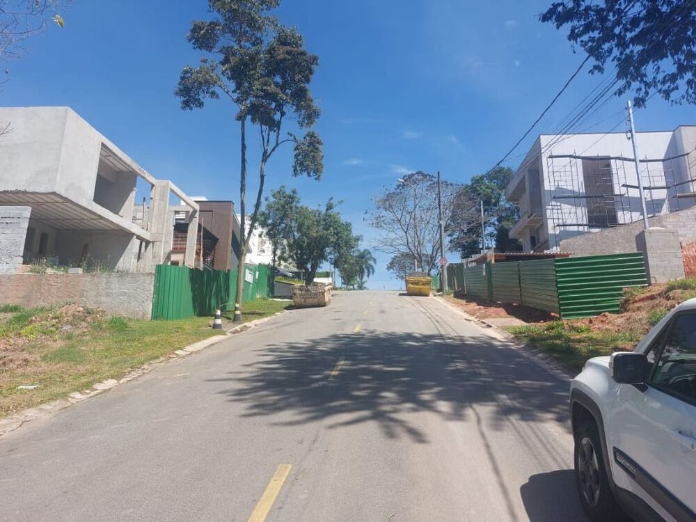 Loteamento e Condomínio, 595 m² - Foto 1