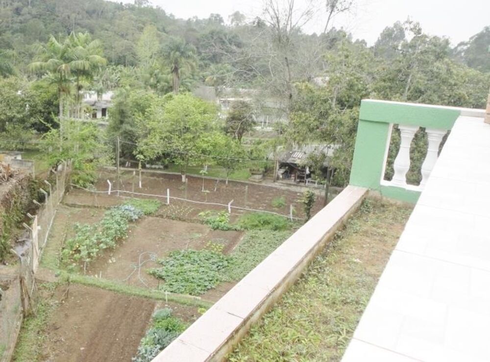 Chácara à venda com 3 quartos, 1200m² - Foto 4