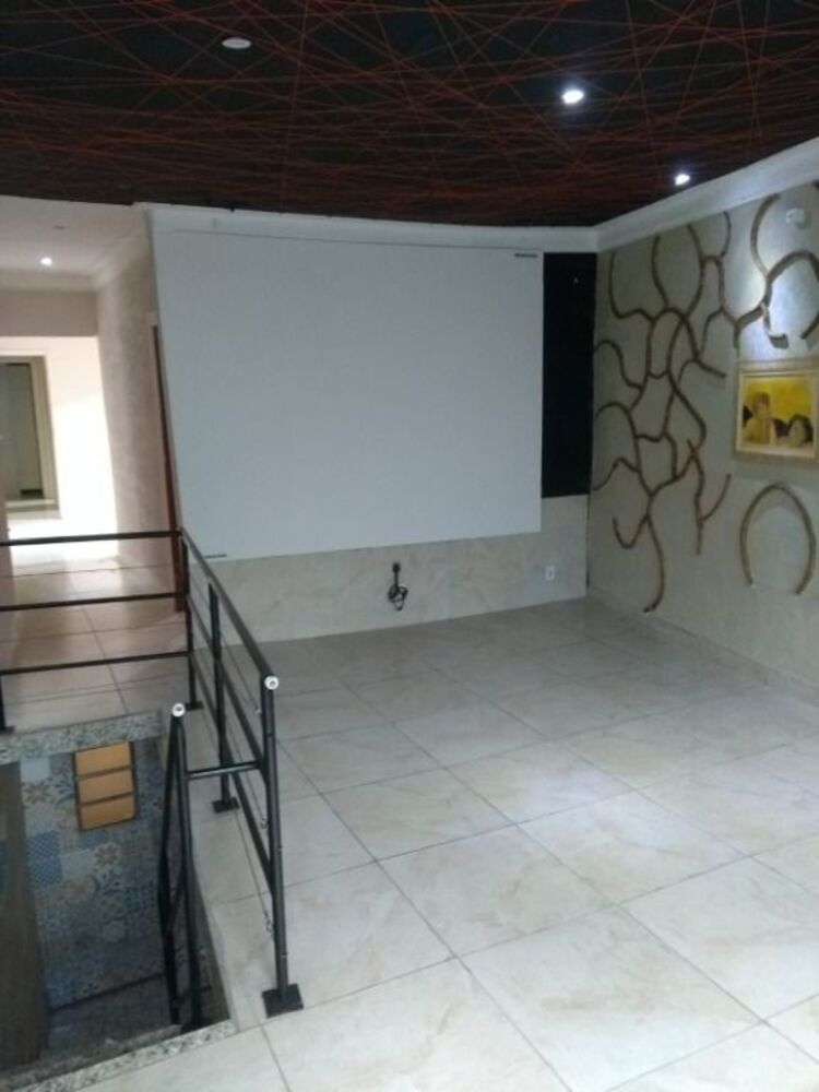 Casa, 3 quartos, 200 m² - Foto 1