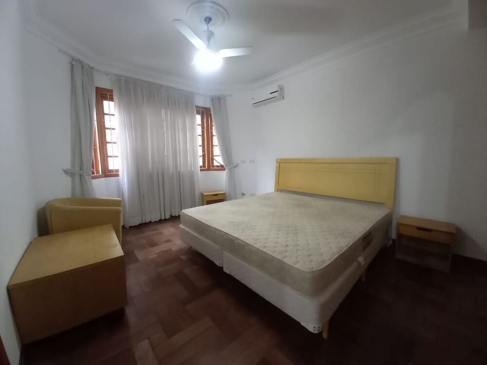Casa, 4 quartos, 386 m² - Foto 4
