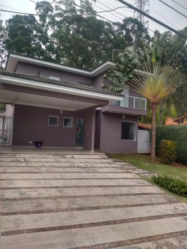 Casa de Condomínio à venda com 4 quartos, 308m² - Foto 1