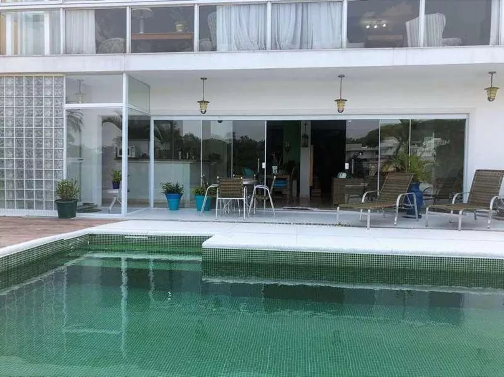 Casa de Condomínio à venda com 5 quartos, 415m² - Foto 19