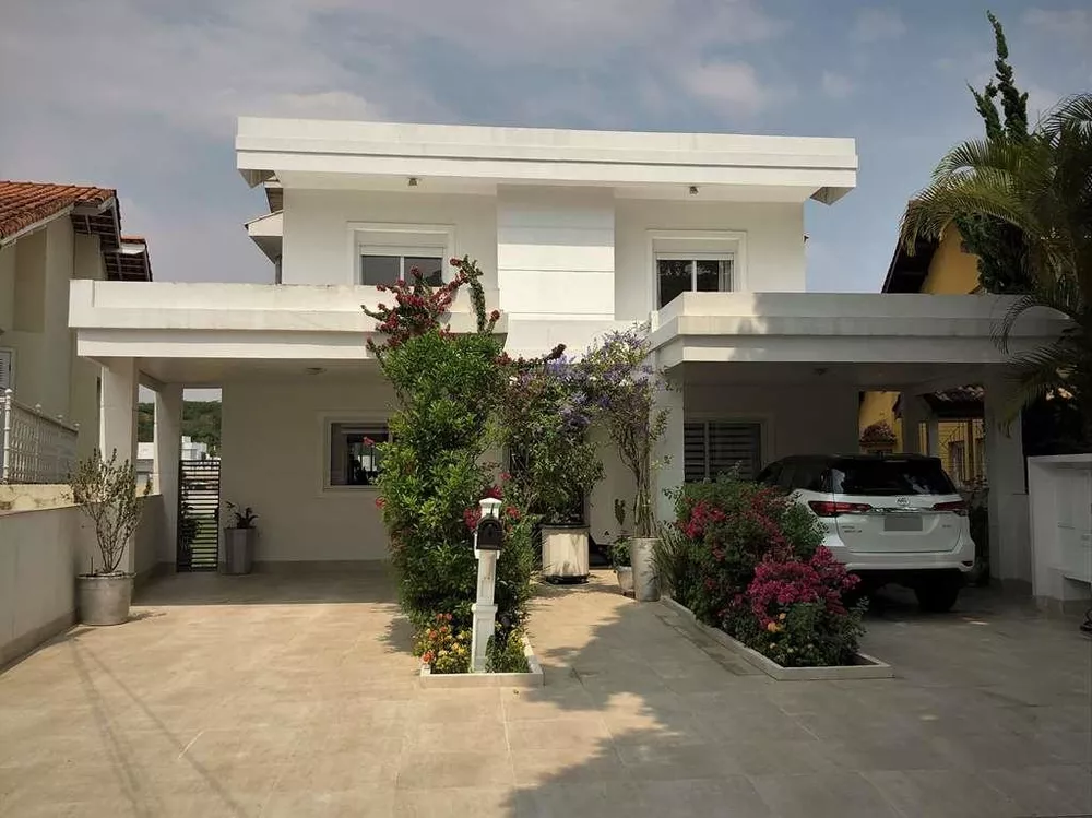 Casa de Condomínio à venda com 5 quartos, 415m² - Foto 1