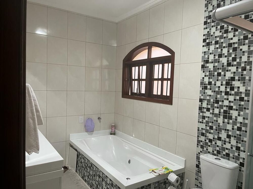 Casa de Condomínio à venda com 4 quartos, 480m² - Foto 5
