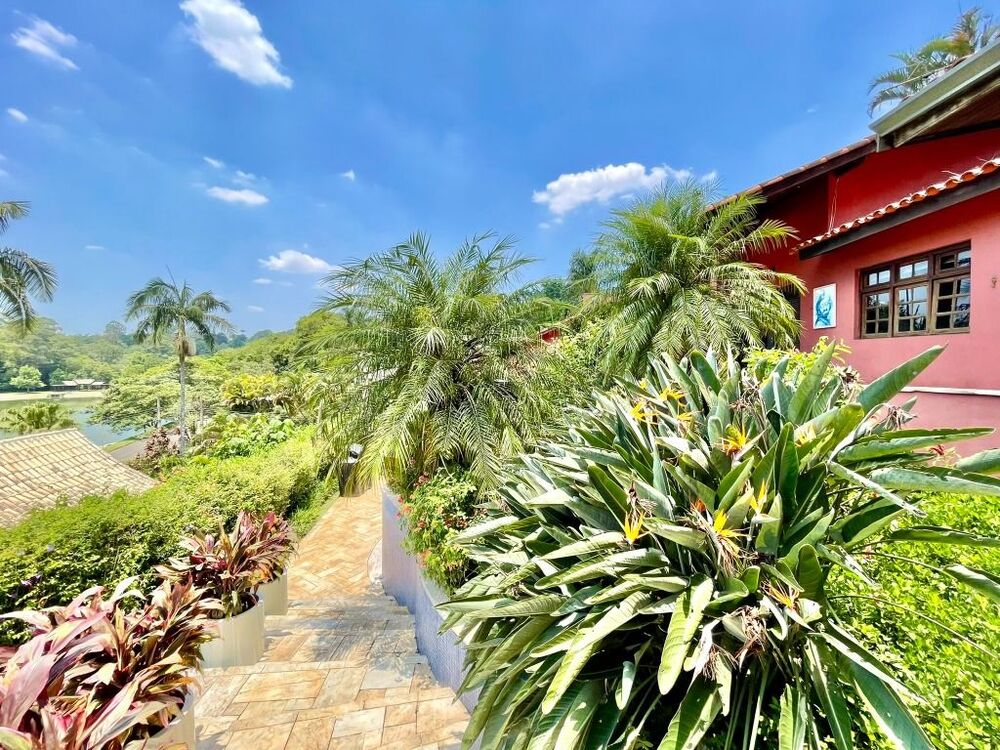 Casa de Condomínio à venda com 4 quartos, 256m² - Foto 6