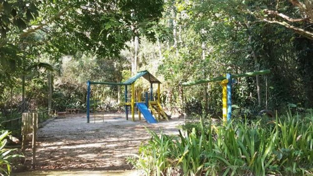 Loteamento e Condomínio, 2032 m² - Foto 4