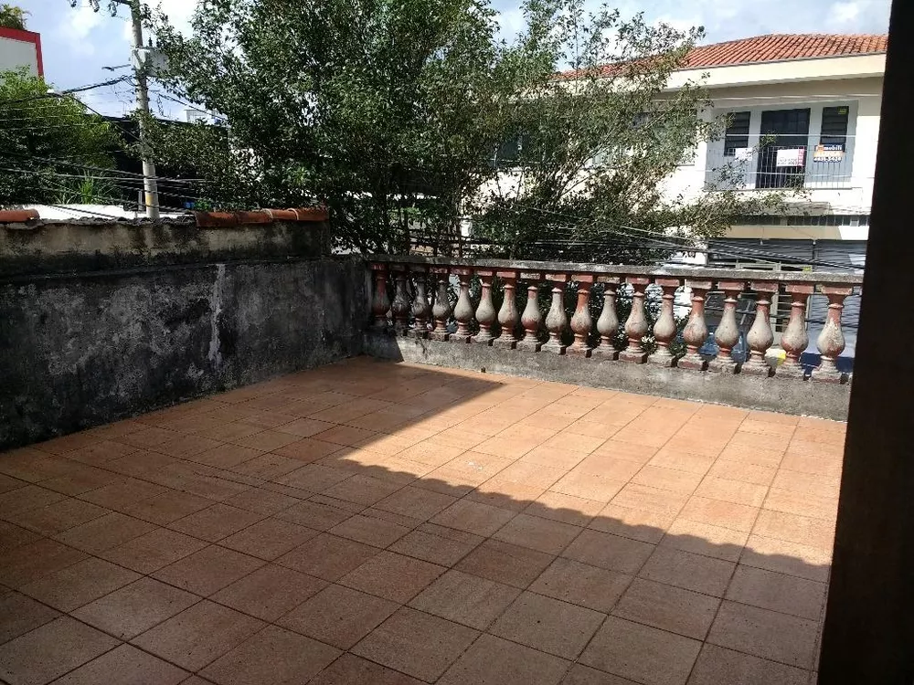 Casa à venda com 4 quartos, 200m² - Foto 8