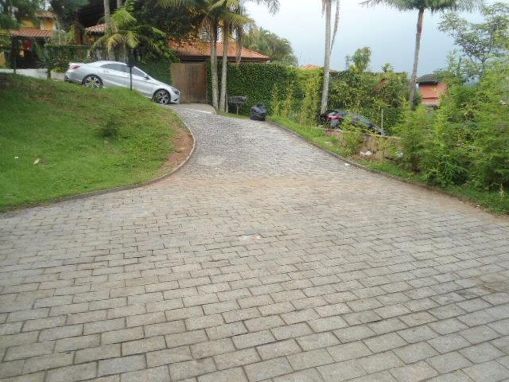 Casa de Condomínio à venda e aluguel com 3 quartos, 300m² - Foto 21