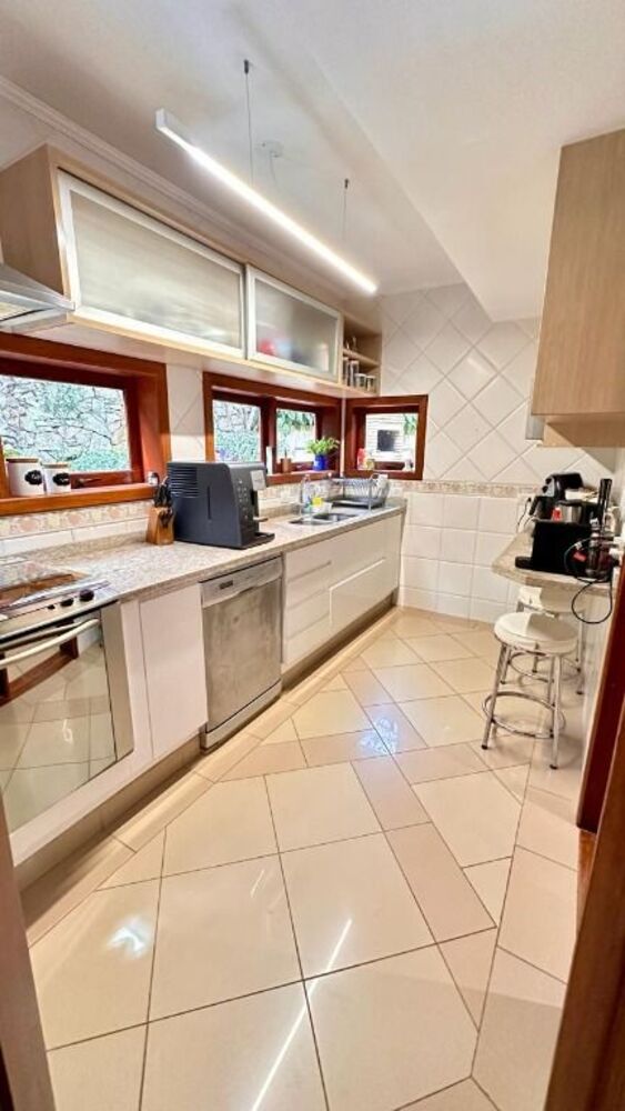 Casa de Condomínio à venda com 5 quartos, 286m² - Foto 5