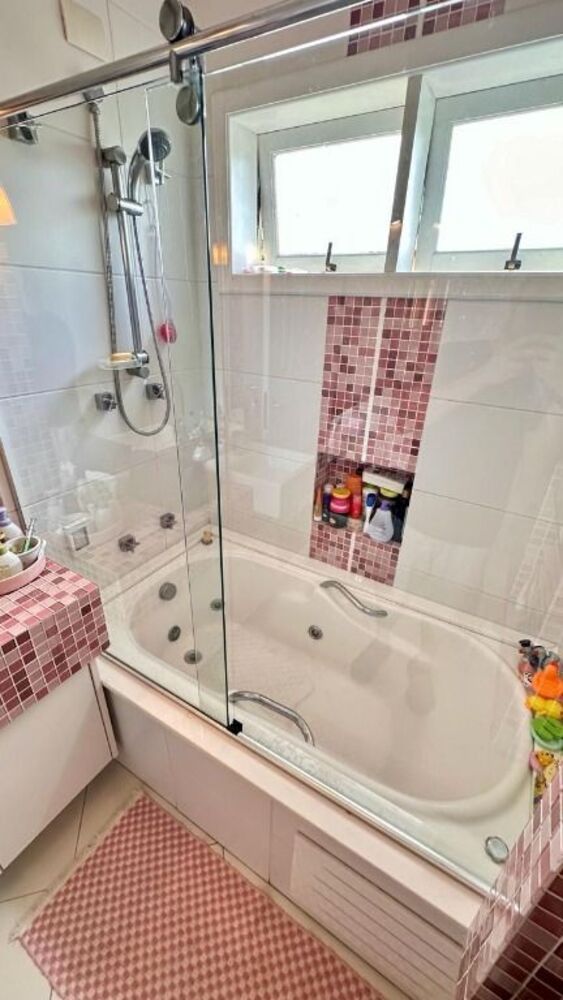Casa de Condomínio à venda com 5 quartos, 286m² - Foto 8