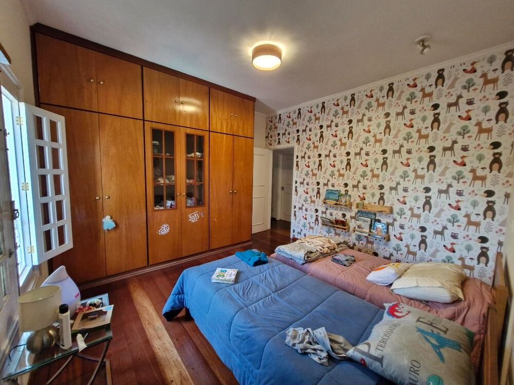 Casa de Condomínio à venda com 4 quartos, 338m² - Foto 2