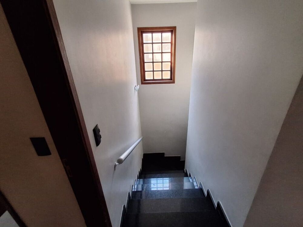 Casa, 3 quartos, 290 m² - Foto 8