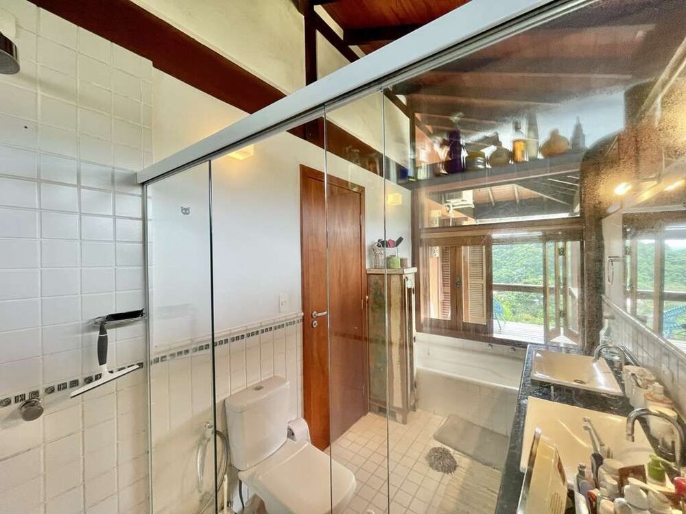 Casa de Condomínio à venda com 3 quartos, 282m² - Foto 3