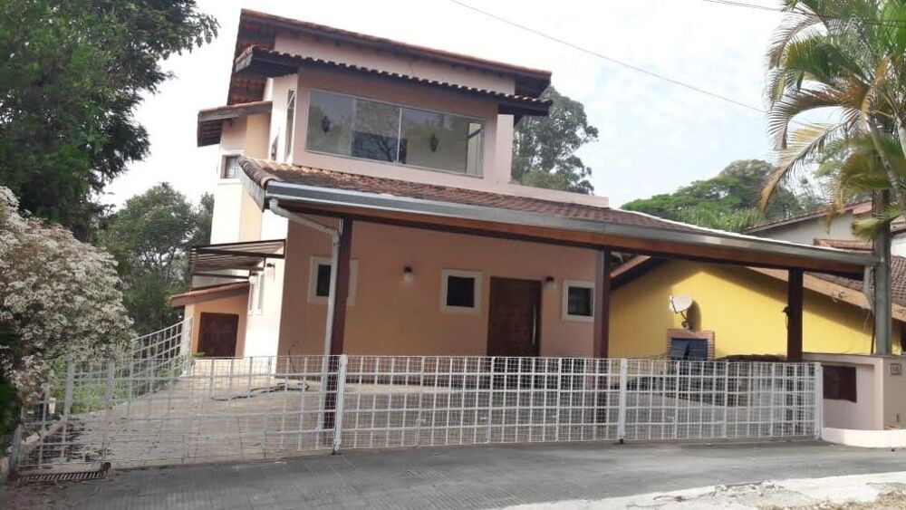 Casa de Condomínio à venda com 3 quartos, 297m² - Foto 1