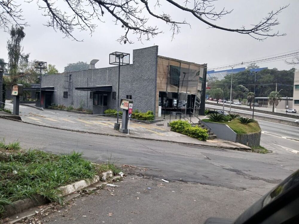 Loja-Salão para alugar, 1000m² - Foto 1